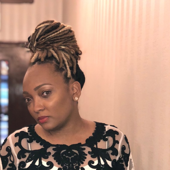 Meet your Posher, Sprinng - Picture 1 of 1